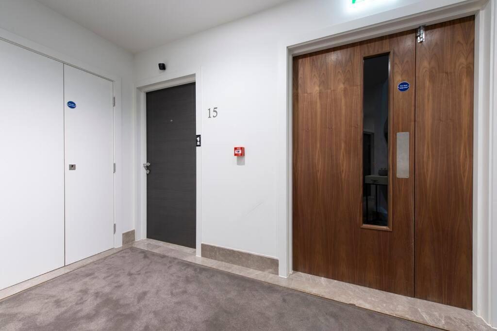 Urban Delight Chrl F8 Apartment *